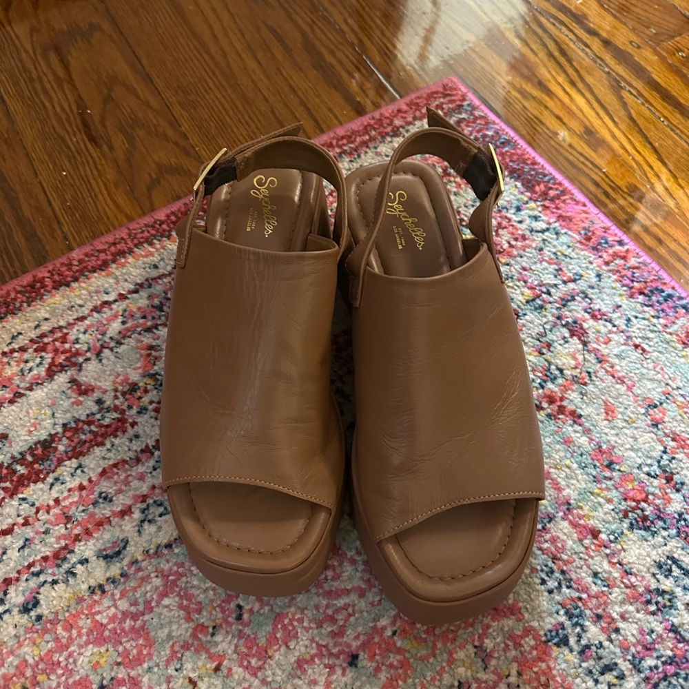 Seychelles Magnificent Leather Wedge Sandal